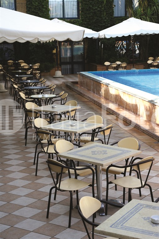 Caesar Palace - Giardini Naxos